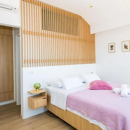 Elegant Sea-view With Pool Villa Mlini