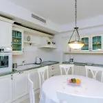 Βίλα Elegant Sea-view With Pool *