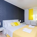 Elegant Sea-view With Pool Βίλα