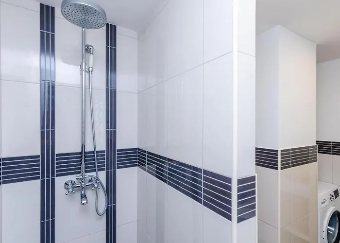 Elegant Sea-view With Pool *